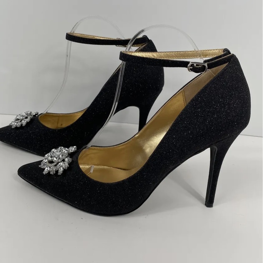 Badgley Mischka heels - Picture 1 of 12